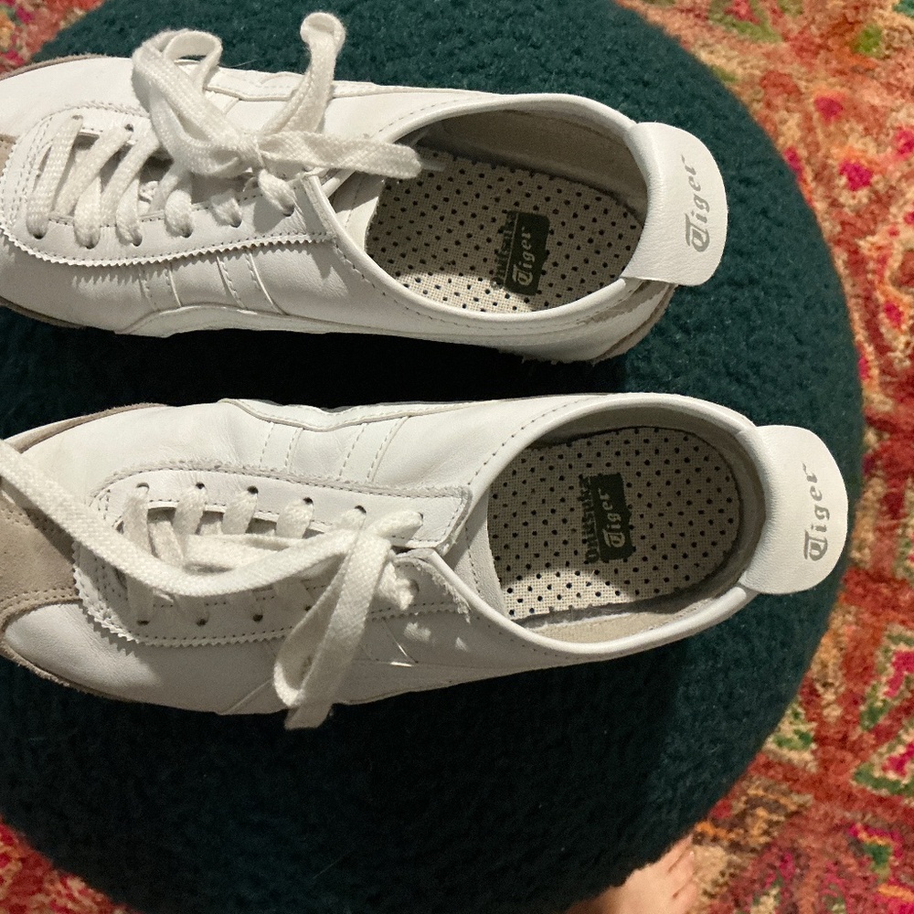 Onitsuka Tiger Mexico 66 in White/White